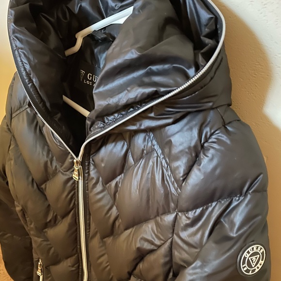 GUESS Puffer Jacket - Picture 1 of 4